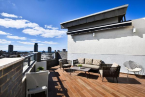 Spacious 2-BR in Shenkin Street by HolyGuest